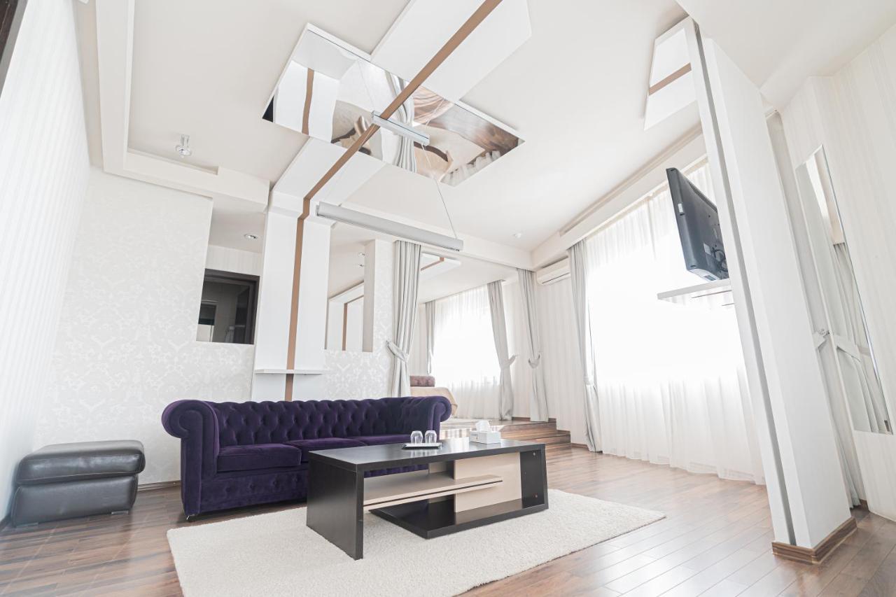 Hotel Belvedere บราชอฟ ภายนอก รูปภาพ