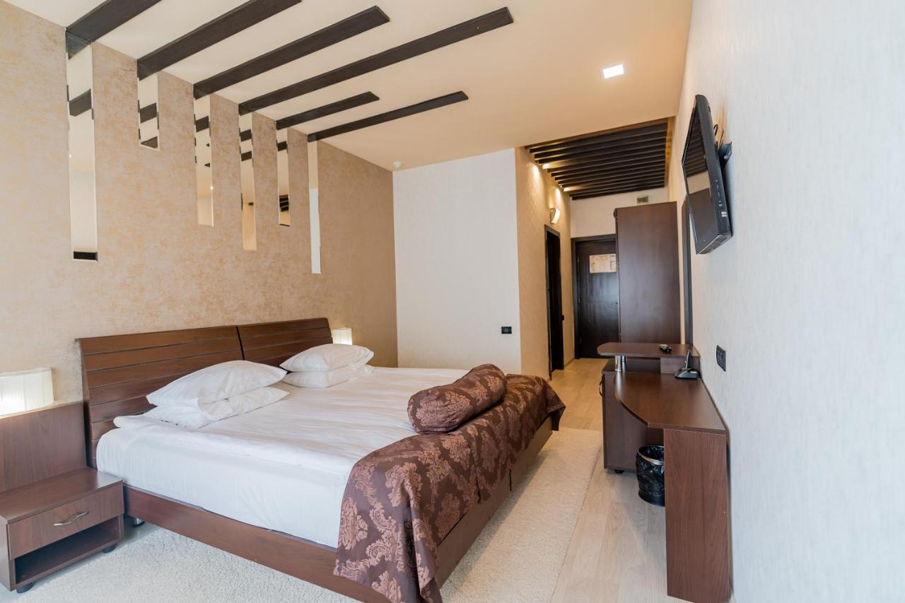 Hotel Belvedere บราชอฟ ภายนอก รูปภาพ