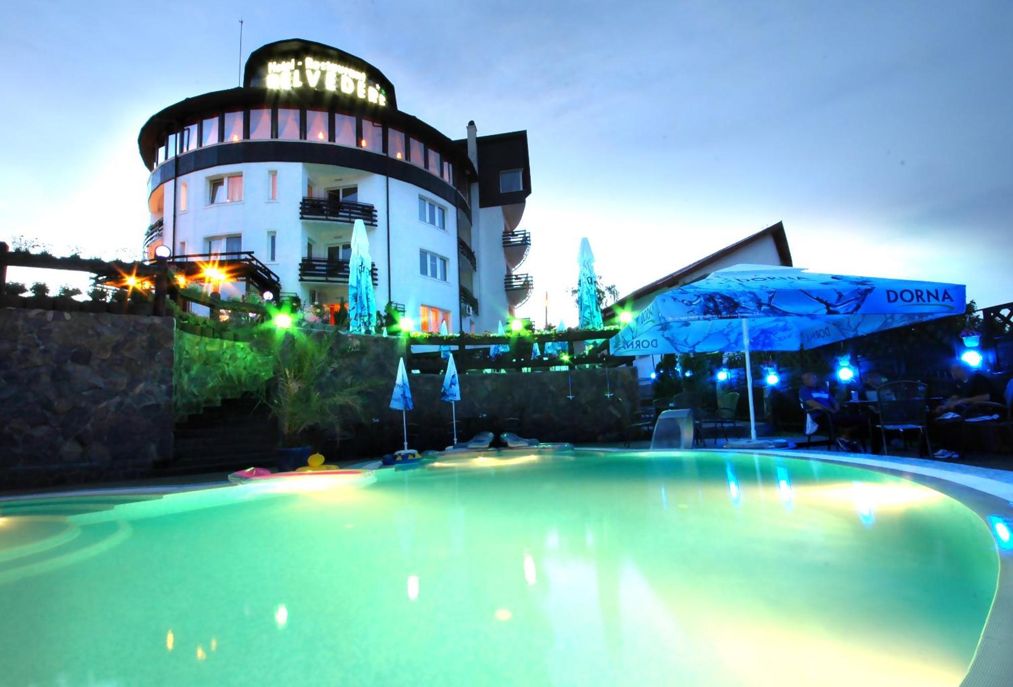 Hotel Belvedere บราชอฟ ภายนอก รูปภาพ